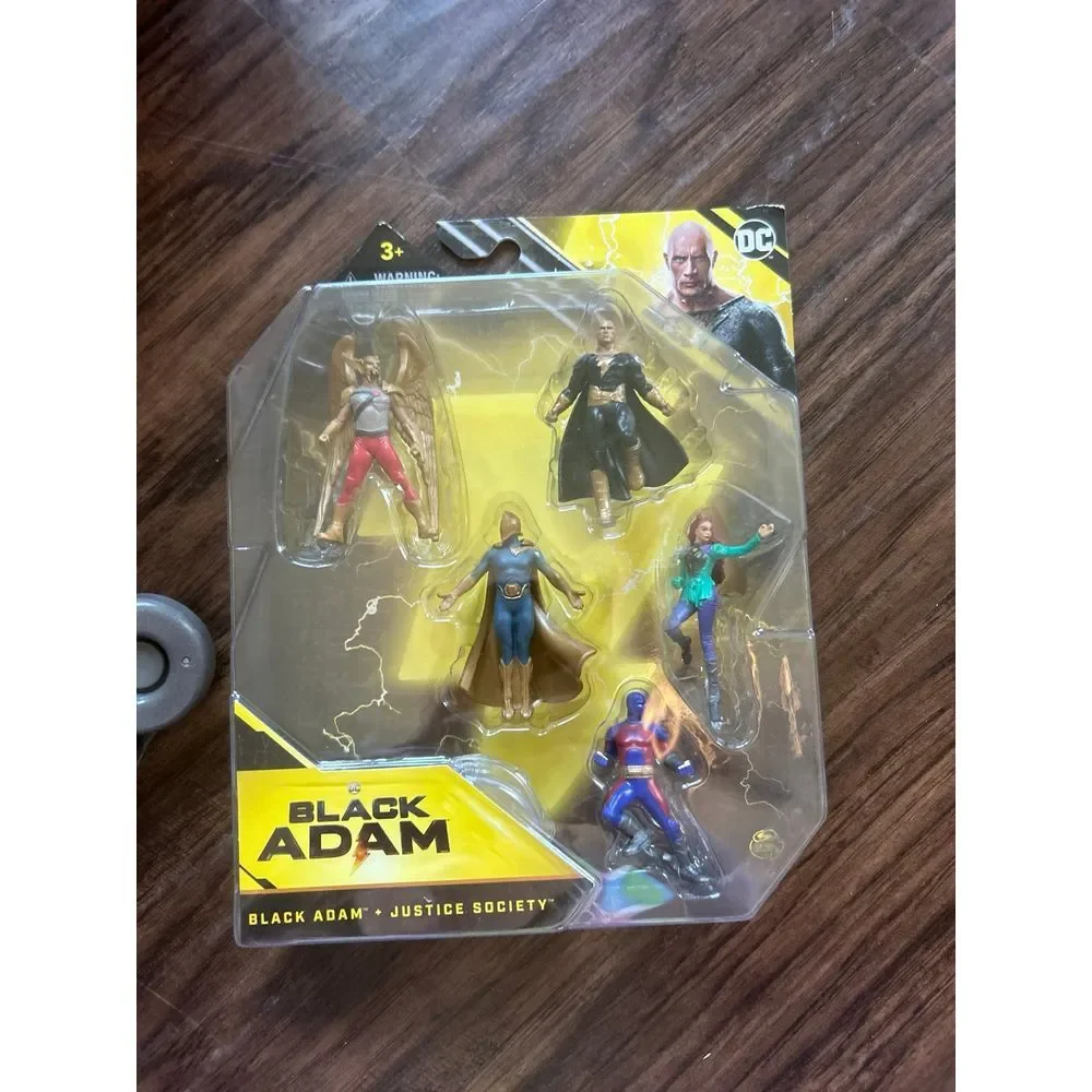 Black Adam‎